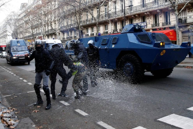 Este sábado, 8 de diciembre de 2018, los chalecos amarillos volvieron a manifestarse en París contra las políticas del presidente, Emmanuel Macron.