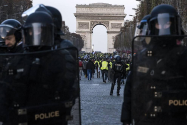 Este sábado, 8 de diciembre de 2018, los chalecos amarillos volvieron a manifestarse en París contra las políticas del presidente, Emmanuel Macron.