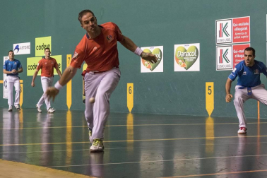 Imágenes del partido entre Olaizola-Albisu y Bengoetxea-Imaz del Parejas 2019