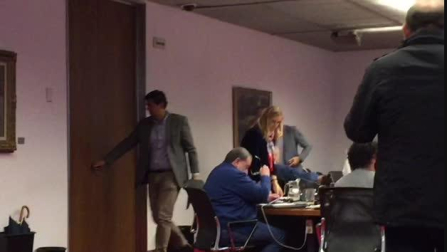UPN y PP abandonan la Comisión de Hacienda en el Parlamento de Navarra