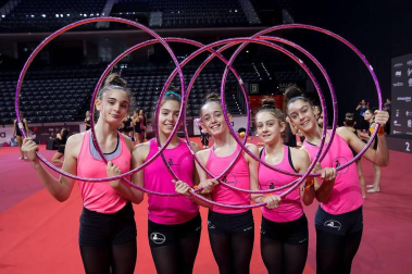 Fotos de los conjuntos que tomarán parte en el campeonato que se disputará entre el 14 y el 16 de diciembre en el Navarra Arena.