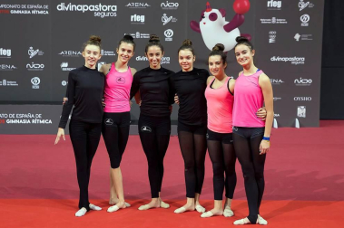 Fotos de los conjuntos que tomarán parte en el campeonato que se disputará entre el 14 y el 16 de diciembre en el Navarra Arena.
