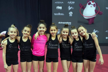 Fotos de los conjuntos que tomarán parte en el campeonato que se disputará entre el 14 y el 16 de diciembre en el Navarra Arena.