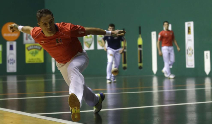 Imágenes del partido entre Ezkurdia-Galarza y Olaizola-Albisu