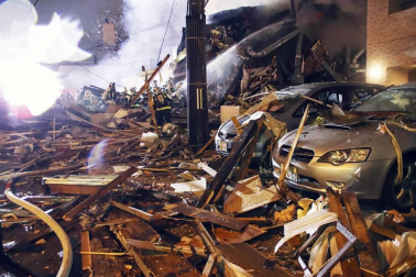La explosión ha destruido por completo el edificio donde se encontraba el restaurante