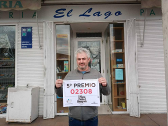 Una librería de Mendillorri vende un quinto premio: "Sé quién puede ser el ganador"