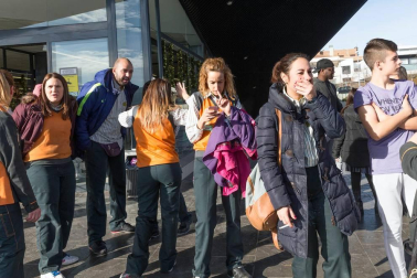 Fotos de Pamplona, Tudela y Fitero, donde ha dejado premios el sorteo de la Lotería de Navidad 2018 en Navarra.
