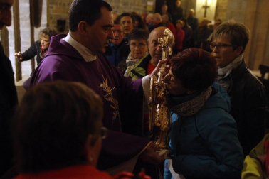 Un millar de montañeros despidieron el año en San Miguel de Aralar.