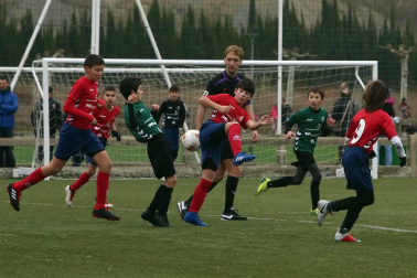 Encuentros disputados de la primera jornada del campeonato en las instalaciones de Tajonar.