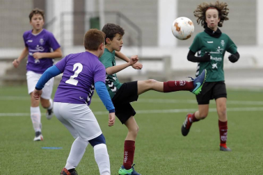 Encuentros disputados de la primera jornada del campeonato en las instalaciones de Tajonar.