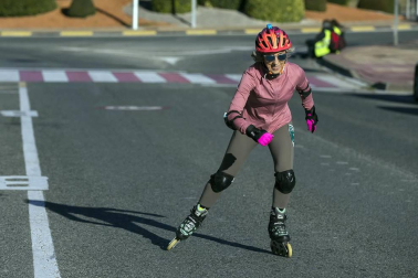 La prueba, organizada por el Club de Patinaje de la localidad, ha recaudado fondos para la Fundación Niños contra el Cáncer de la CUN