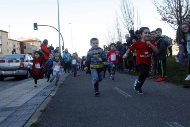 Fotos de la carrera de San Silvestre en Buztintxuri