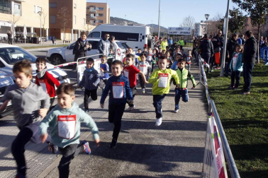 Fotos de la carrera de San Silvestre en Buztintxuri