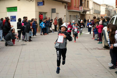Varias localidades de la Ribera como Cortes, Buñuel, Fustiñana, Cascante o Arguedas despidieron el año corriendo una San Silvestre