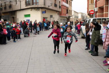 Varias localidades de la Ribera como Cortes, Buñuel, Fustiñana, Cascante o Arguedas despidieron el año corriendo una San Silvestre