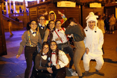 Pamplona vuelve a recibir el año disfrazada