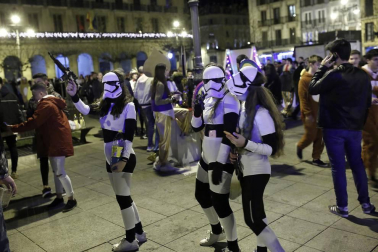 Pamplona vuelve a recibir el año disfrazada