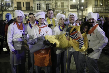 Pamplona vuelve a recibir el año disfrazada