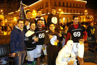 Pamplona vuelve a recibir el año disfrazada