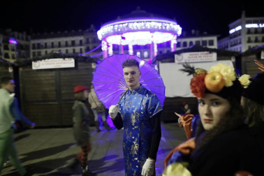 Pamplona vuelve a recibir el año disfrazada