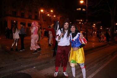 Pamplona vuelve a recibir el año disfrazada