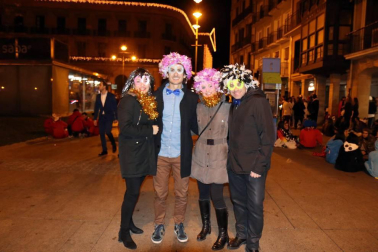 Pamplona vuelve a recibir el año disfrazada