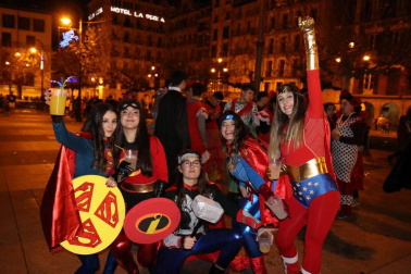 Pamplona vuelve a recibir el año disfrazada