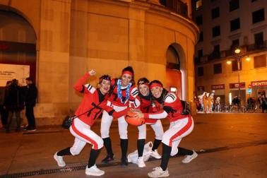 Pamplona vuelve a recibir el año disfrazada