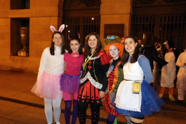 Pamplona vuelve a recibir el año disfrazada