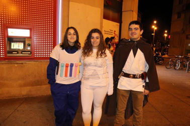 Pamplona vuelve a recibir el año disfrazada