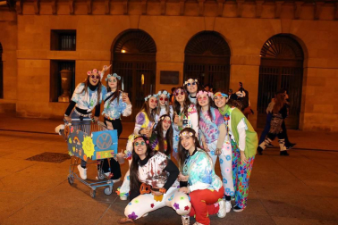 Pamplona vuelve a recibir el año disfrazada