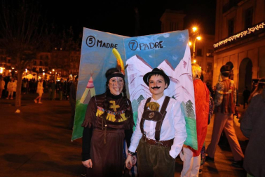 Pamplona vuelve a recibir el año disfrazada