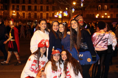 Pamplona vuelve a recibir el año disfrazada