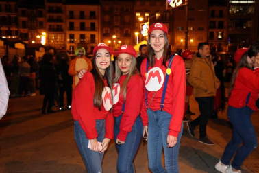 Pamplona vuelve a recibir el año disfrazada