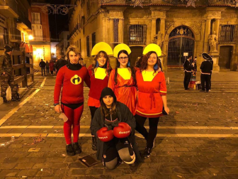Pamplona vuelve a recibir el año disfrazada