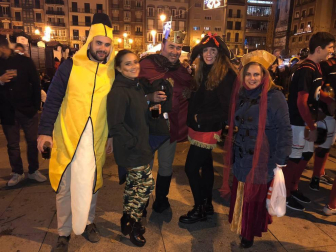 Pamplona vuelve a recibir el año disfrazada