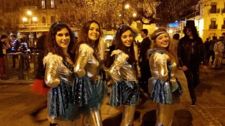 Pamplona vuelve a recibir el año disfrazada
