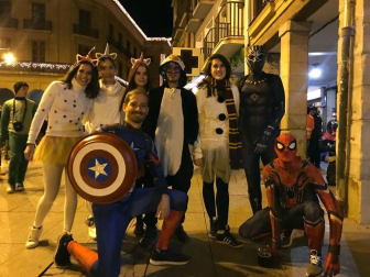 Pamplona vuelve a recibir el año disfrazada