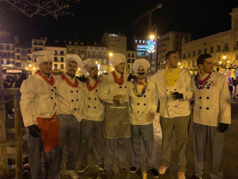 Pamplona vuelve a recibir el año disfrazada