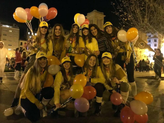 Pamplona vuelve a recibir el año disfrazada