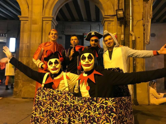 Pamplona vuelve a recibir el año disfrazada