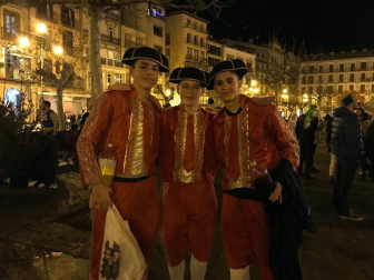 Pamplona vuelve a recibir el año disfrazada