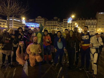 Pamplona vuelve a recibir el año disfrazada