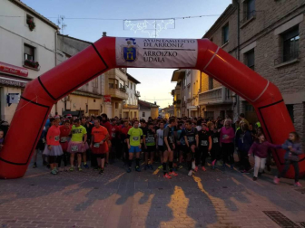 Varias localidades de Tierra Estella han finalizado 2018 como lo hacen cada año: corriendo la San Silvestre.