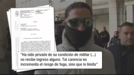 El tribunal sentencia que la conducta de La Manada tras salir de la cárcel avala su libertad provisional