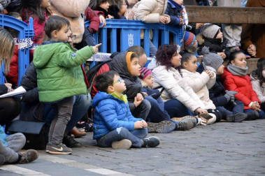 Fotos de la llegada de los Reyes Magos a Pamplona y de la cabalgata