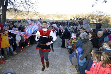 Fotos de la llegada de los Reyes Magos a Pamplona y de la cabalgata