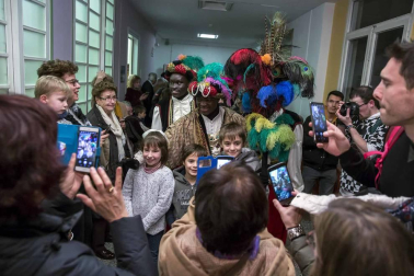 Fotos de la llegada de los Reyes Magos a Pamplona y de la cabalgata