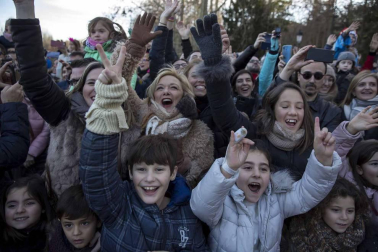 Fotos de la llegada de los Reyes Magos a Pamplona y de la cabalgata