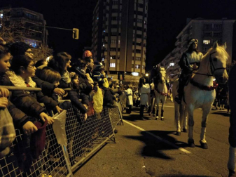 Fotos de la llegada de los Reyes Magos a Pamplona y de la cabalgata